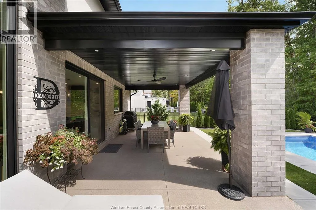 5068 WHISPERING PINES