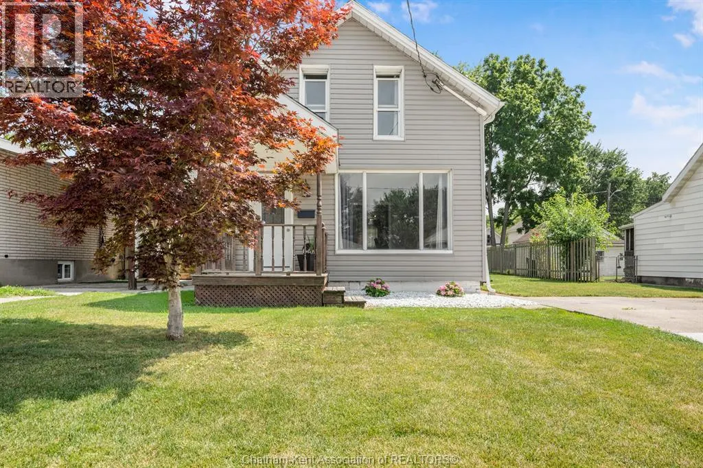 252 Selkirk STREET