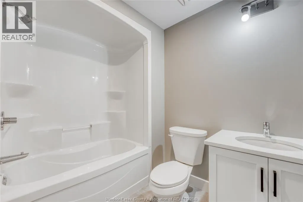 4578 HURON CHURCH LINE ROAD Unit# 109