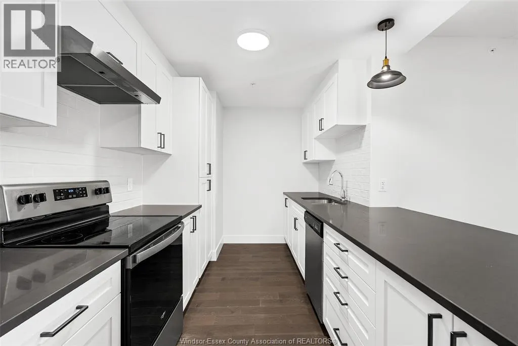 2600 SANDWICH WEST PARKWAY Unit# 402