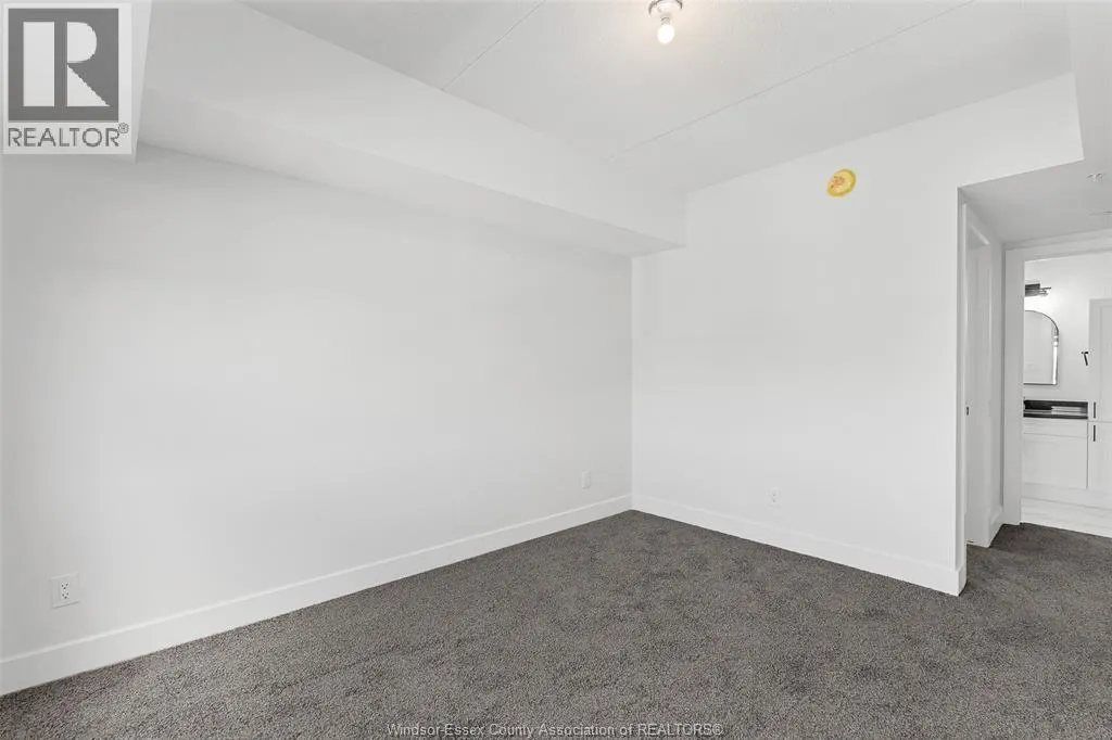 2600 SANDWICH WEST PARKWAY Unit# 402