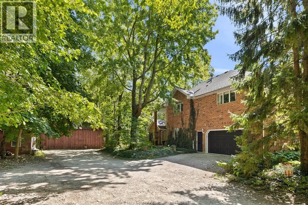 1110 SNAKE LANE