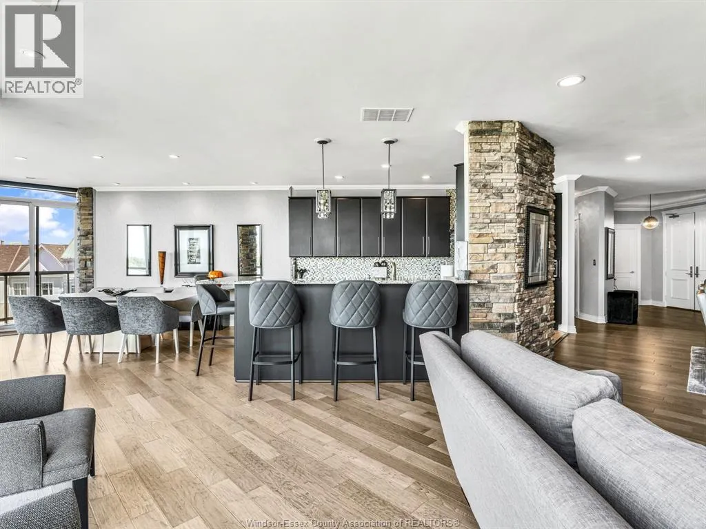 5055 RIVERSIDE DRIVE East Unit# 504