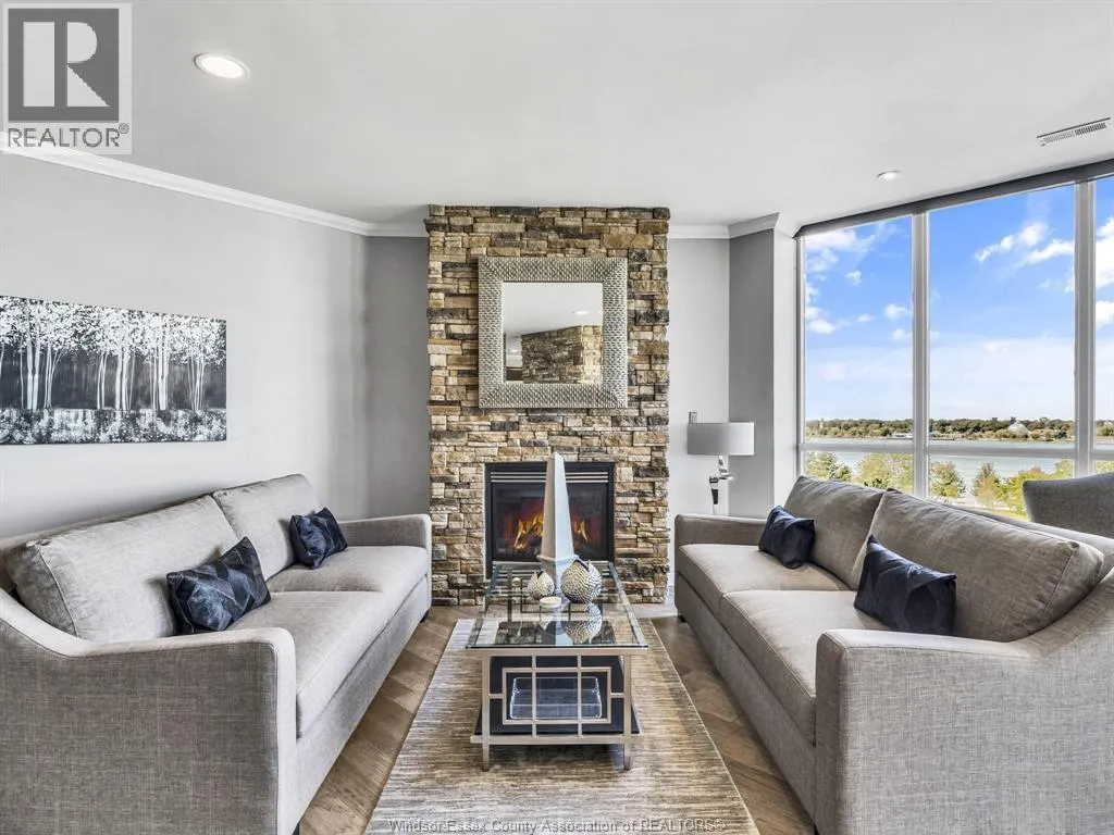 5055 RIVERSIDE DRIVE East Unit# 504