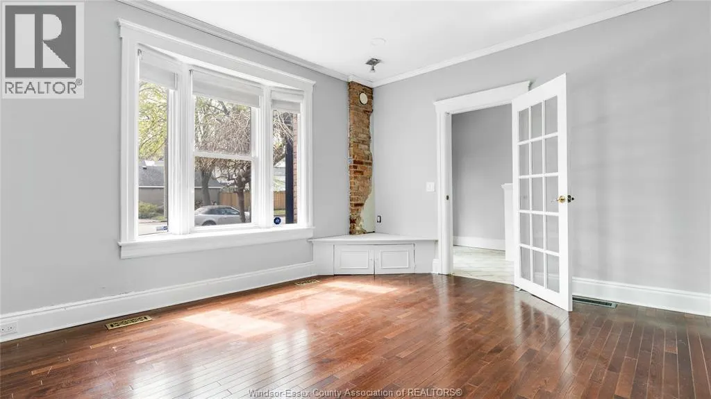952 Monmouth