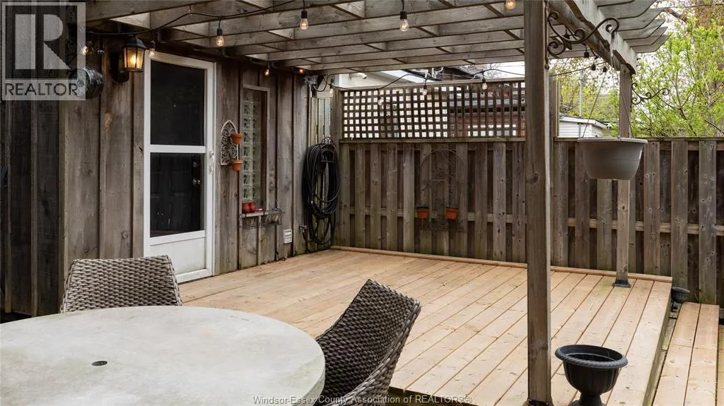 952 Monmouth