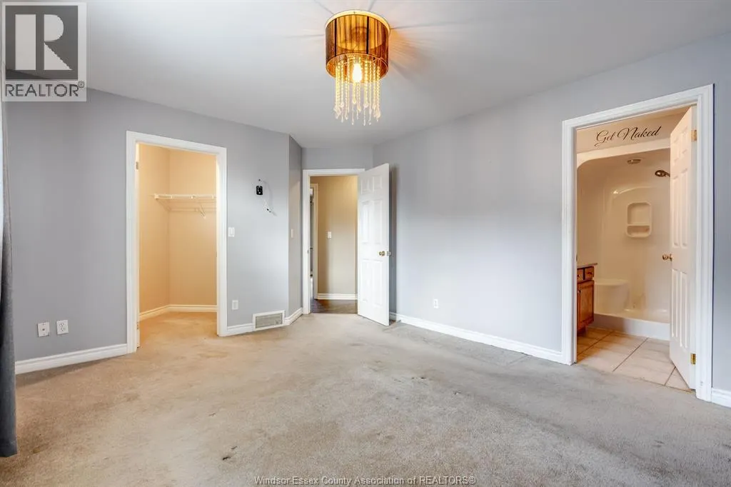 1418 McMahon