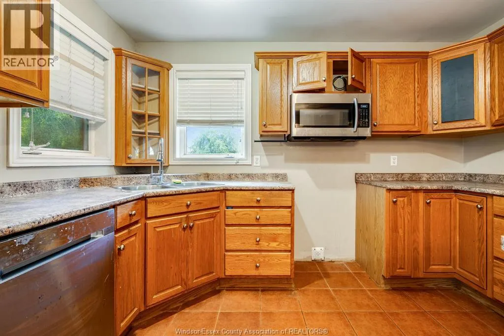 1418 McMahon