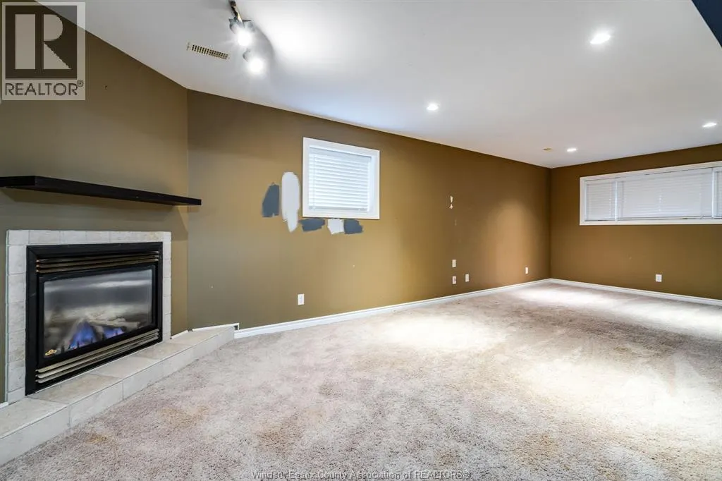1418 McMahon