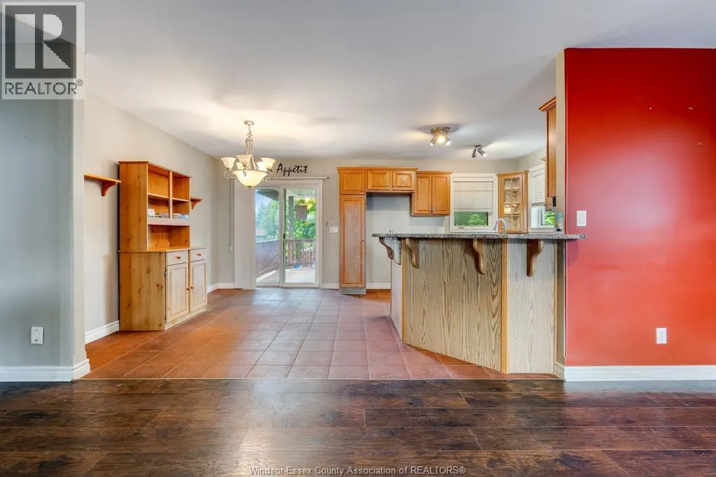 1418 McMahon