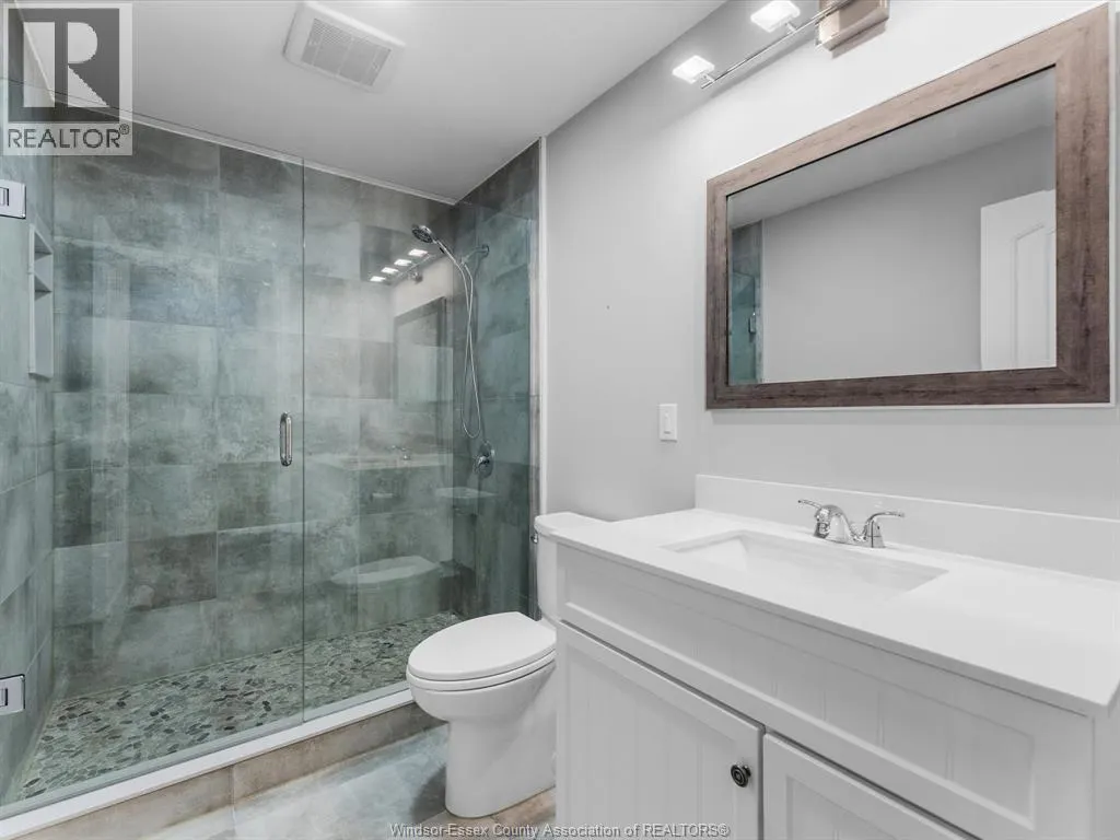 3893 ST. FRANCIS