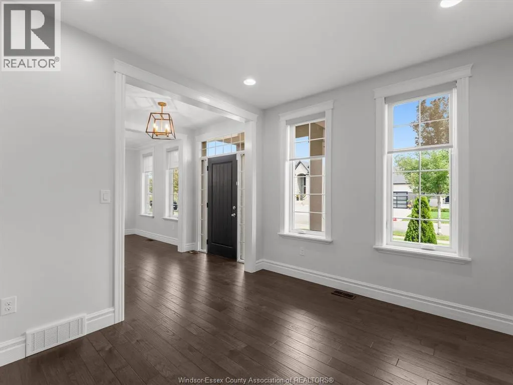 3893 ST. FRANCIS