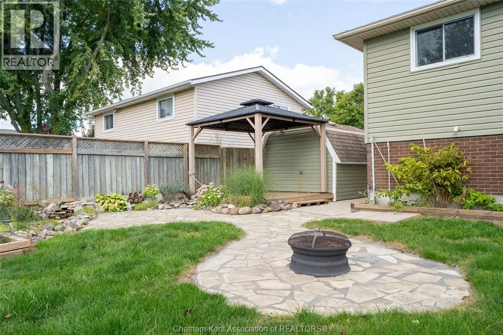 122 Michener ROAD