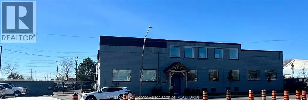 1877 WALKER ROAD Unit# A