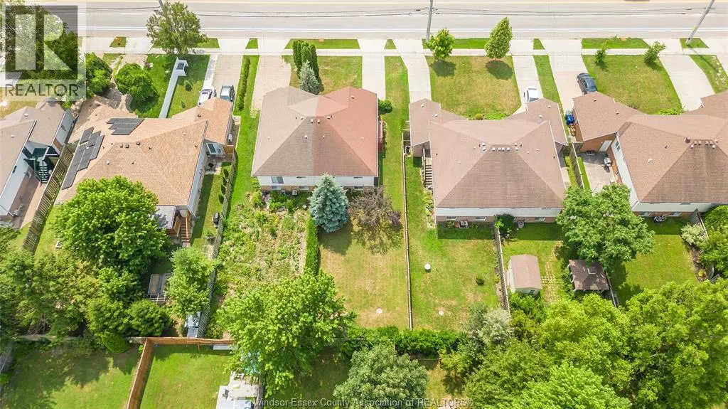 750 CABANA ROAD East