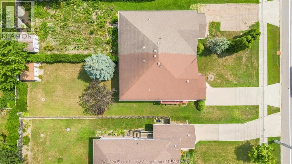 750 CABANA ROAD East