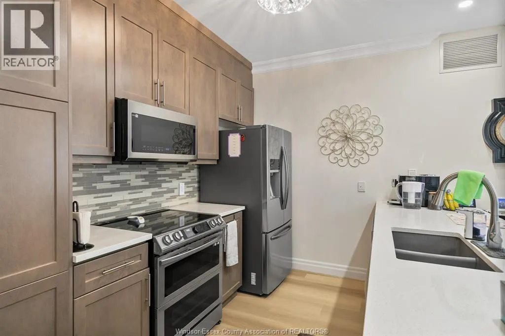 1888 WESTVIEW Unit# 205