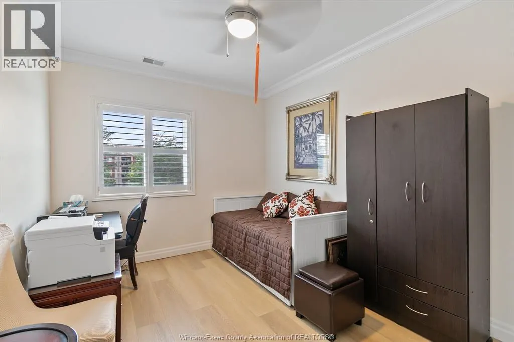 1888 WESTVIEW Unit# 205