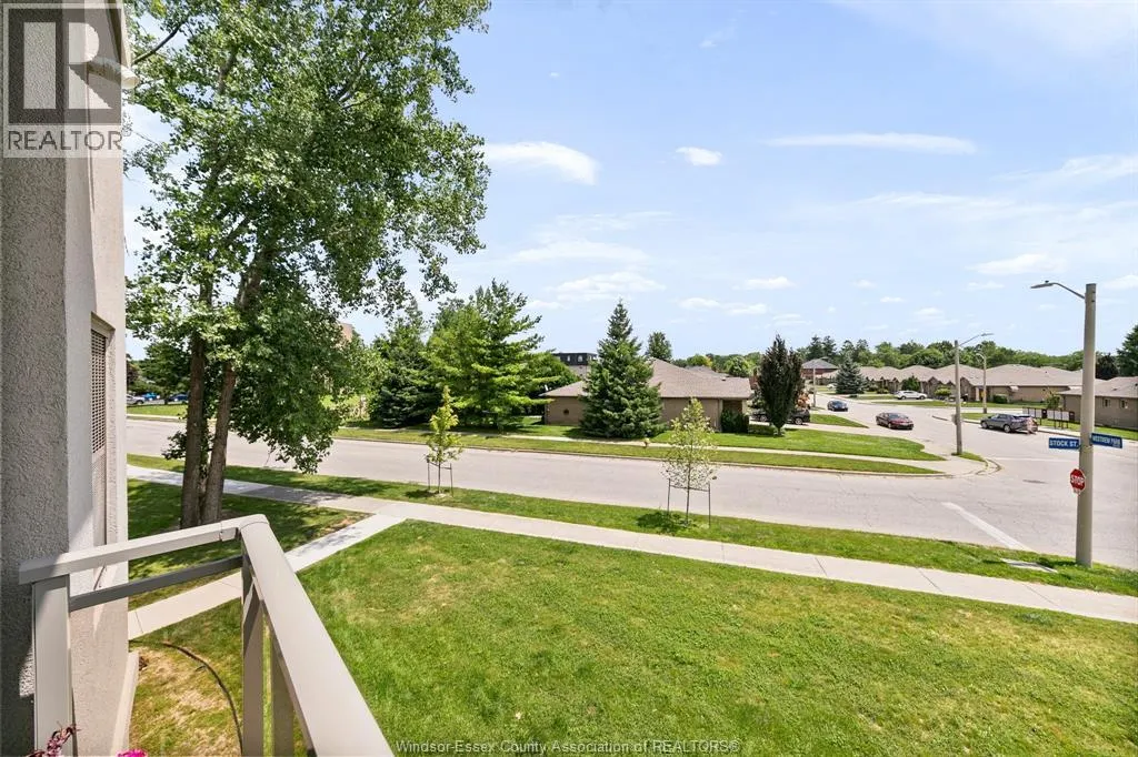 1888 WESTVIEW Unit# 205