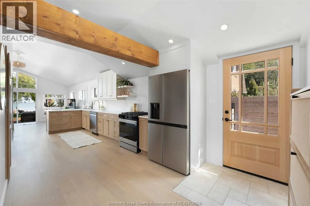 593 ROSS BEACH RD