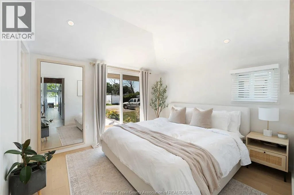 593 ROSS BEACH RD
