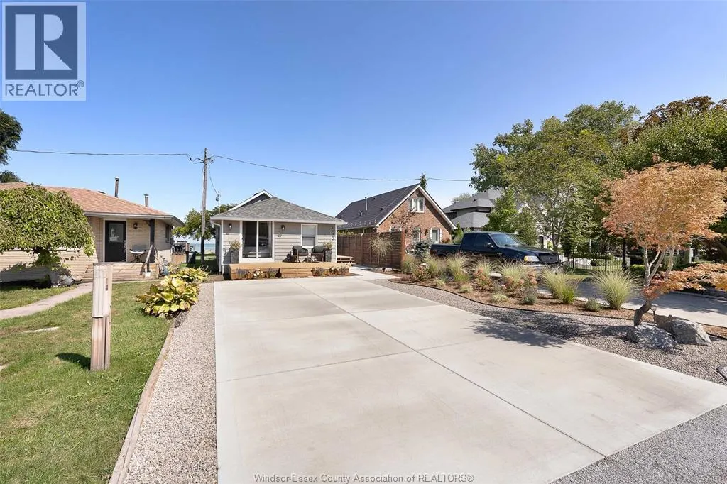 593 ROSS BEACH RD