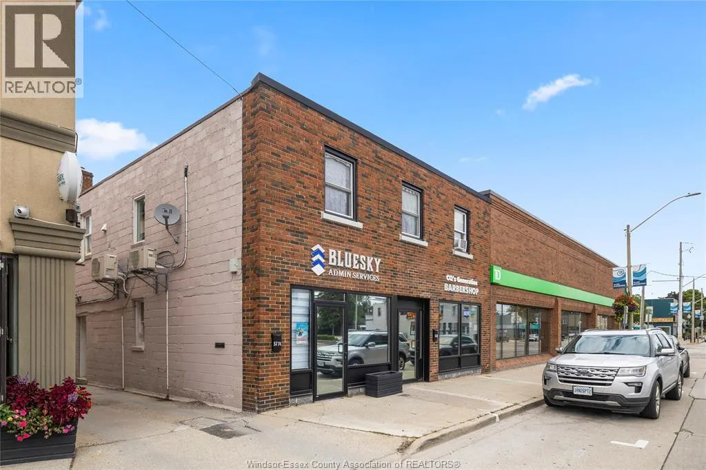 5774-5780 WYANDOTTE East