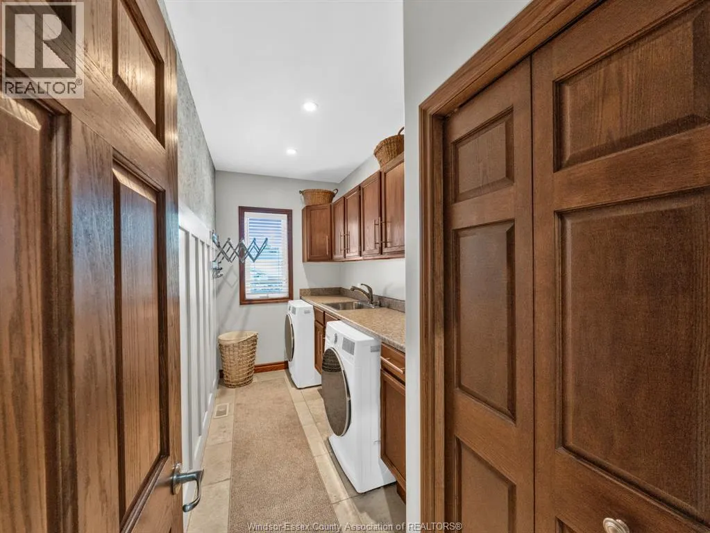 118 REMO CRESCENT