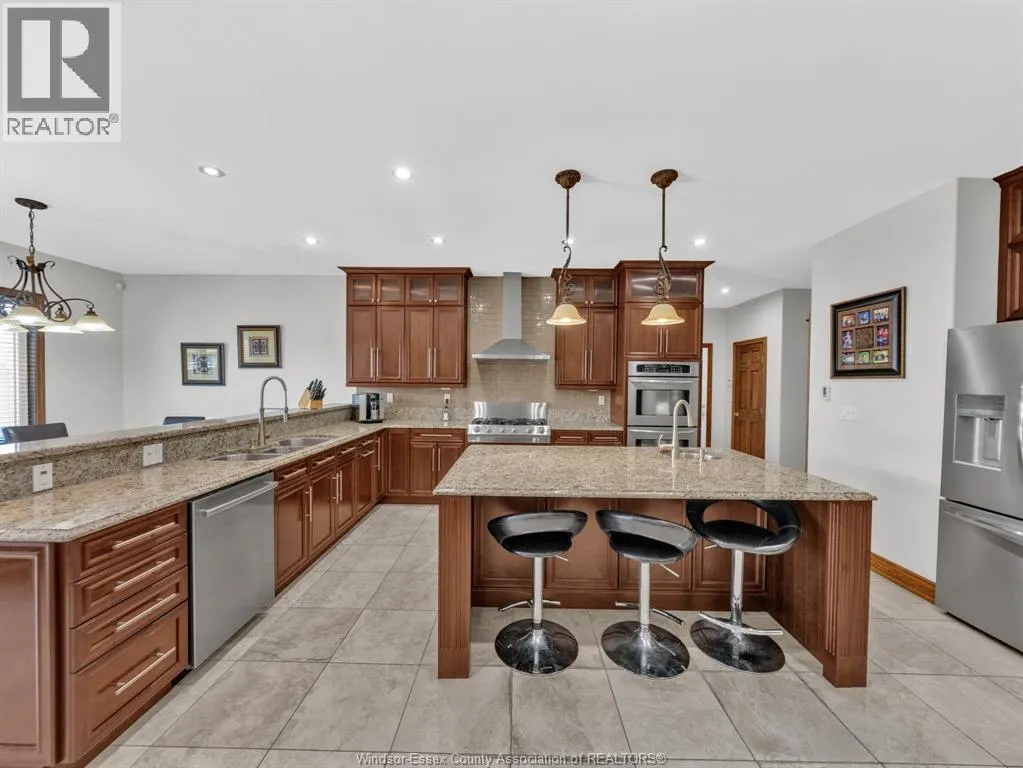 118 REMO CRESCENT