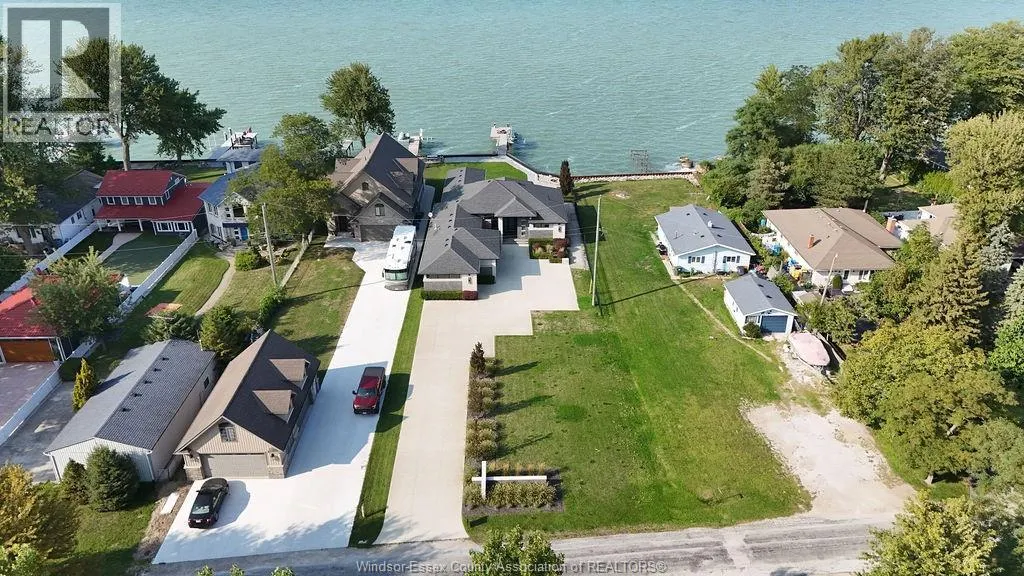 371 CHARRON BEACH