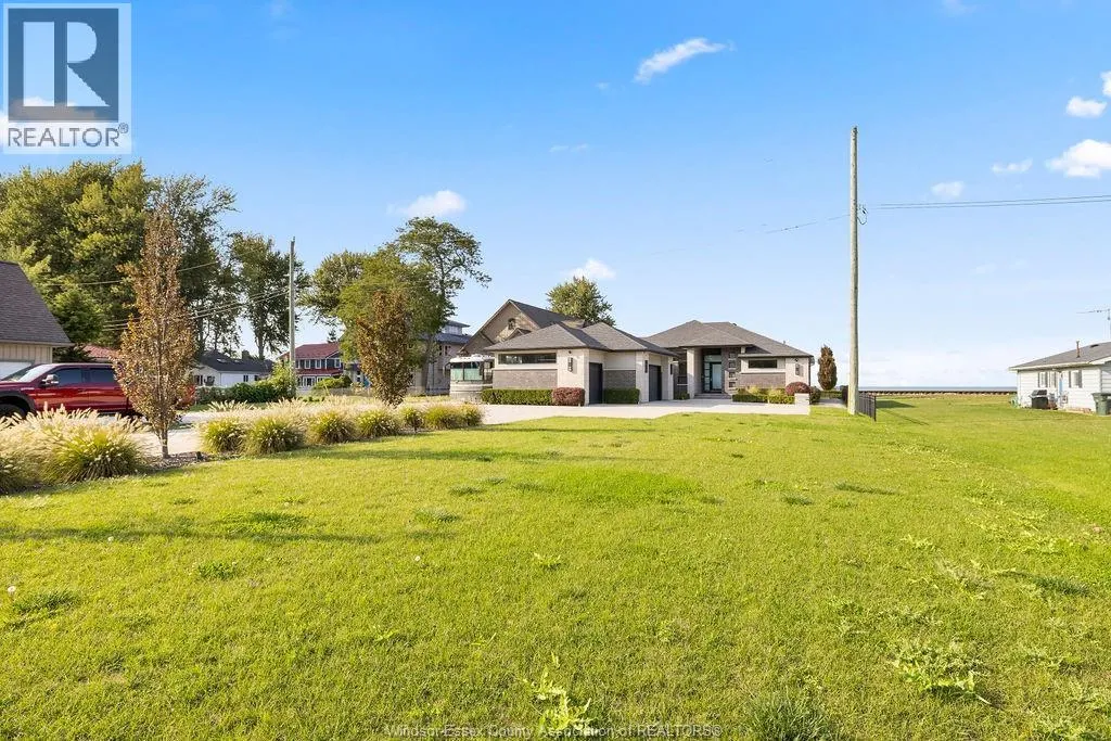 371 CHARRON BEACH