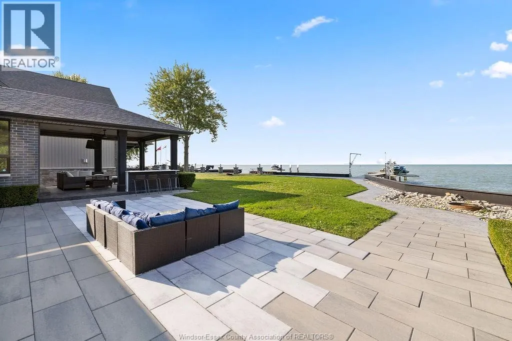 371 CHARRON BEACH
