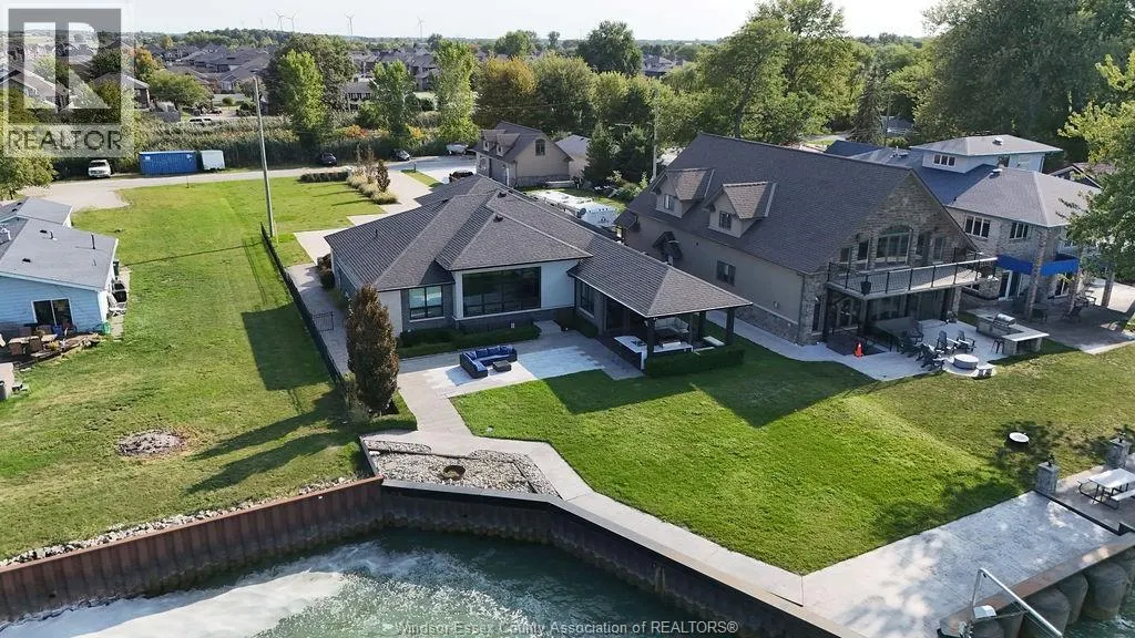 371 CHARRON BEACH