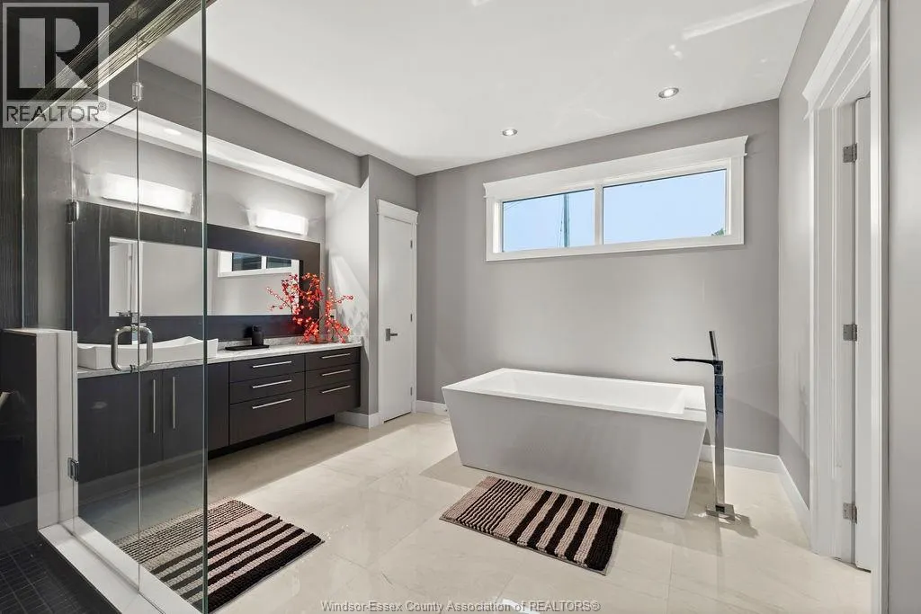 371 CHARRON BEACH