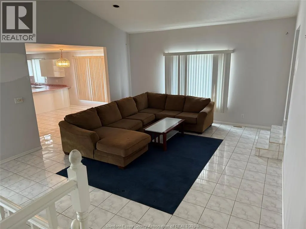 11828 Tecumseh Rd East East Unit# UPPER
