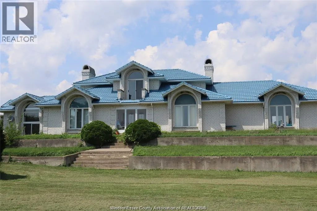 3670 CONCESSION RD 3