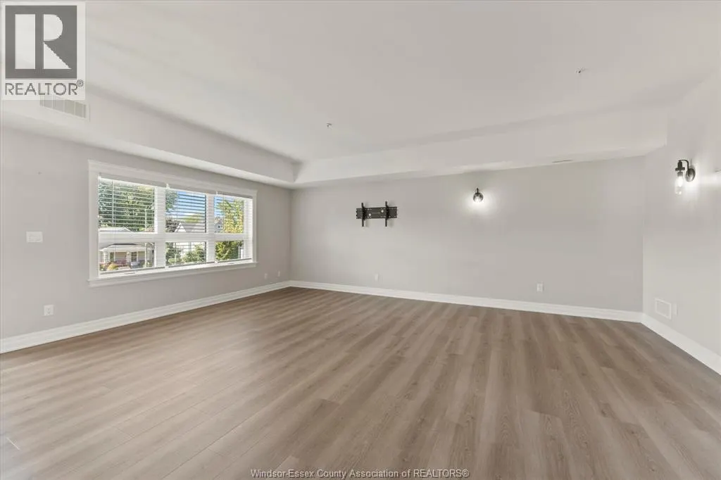 111 SANDWICH STREET South Unit# 201