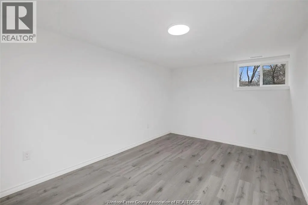 1457 S CAMERON
