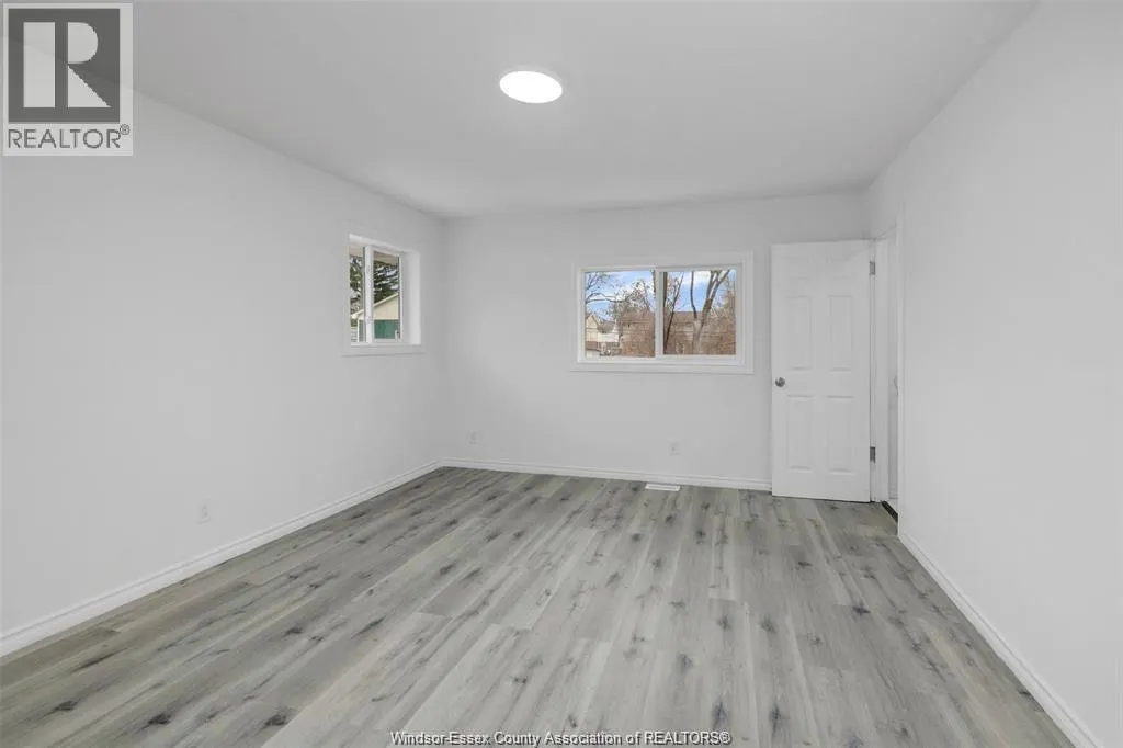 1457 S CAMERON