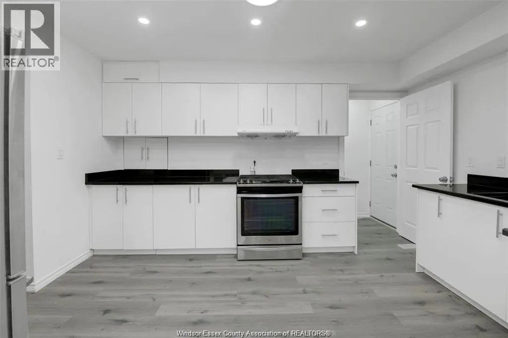 1457 S CAMERON