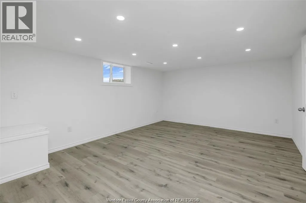 1457 S CAMERON