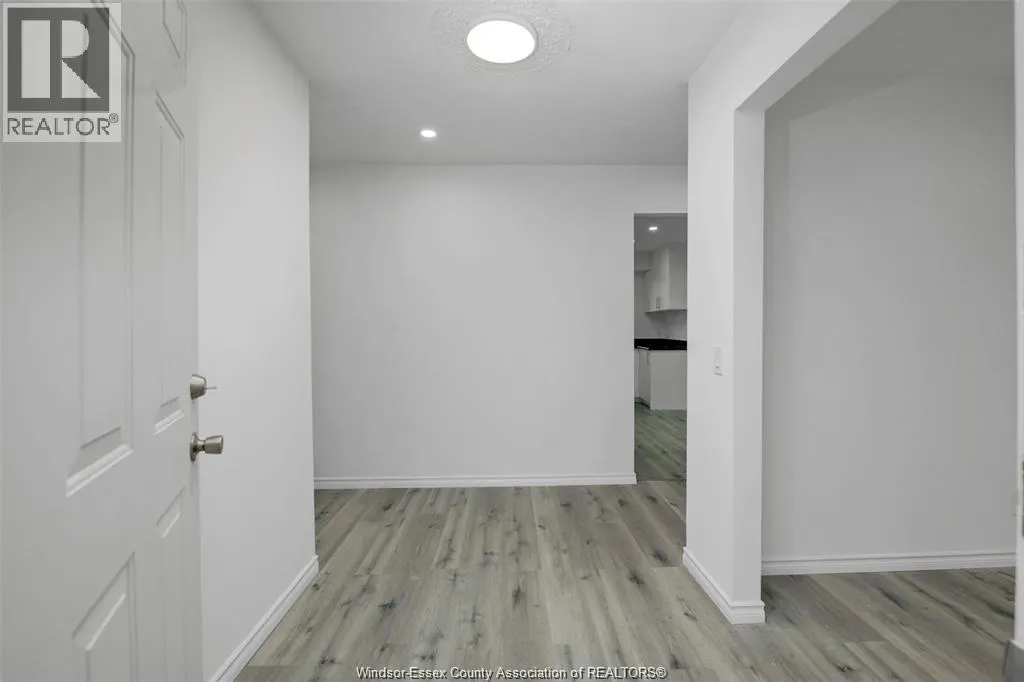 1457 S CAMERON