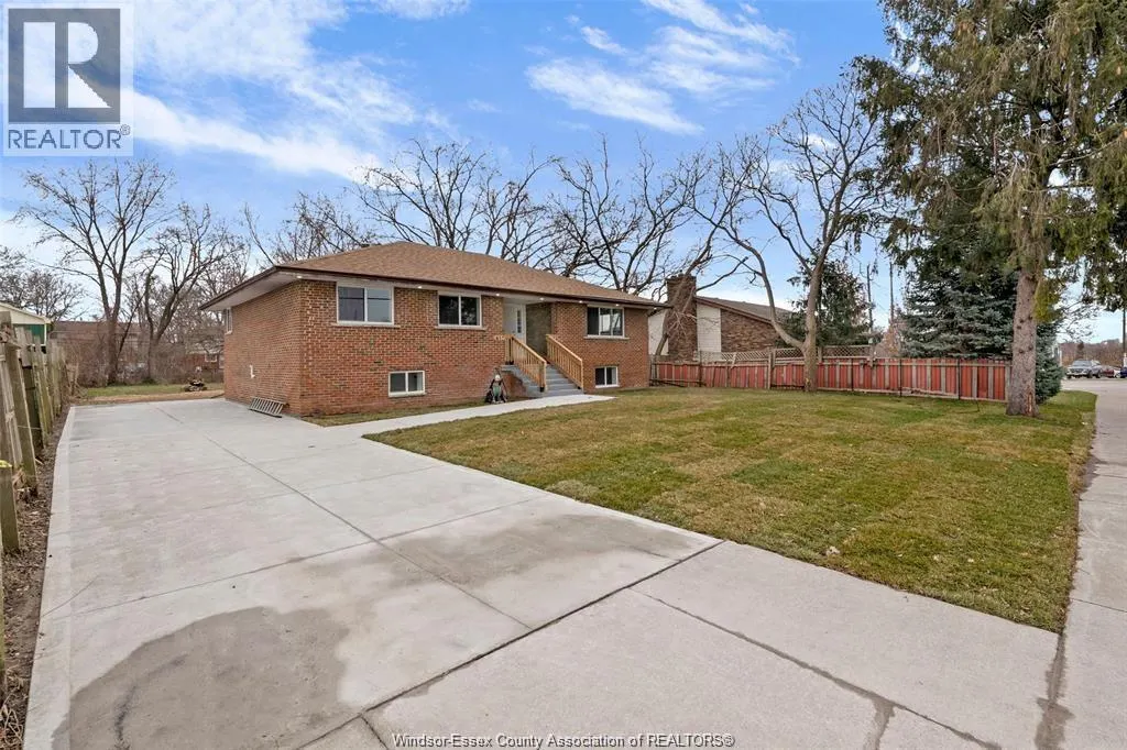 1457 S CAMERON