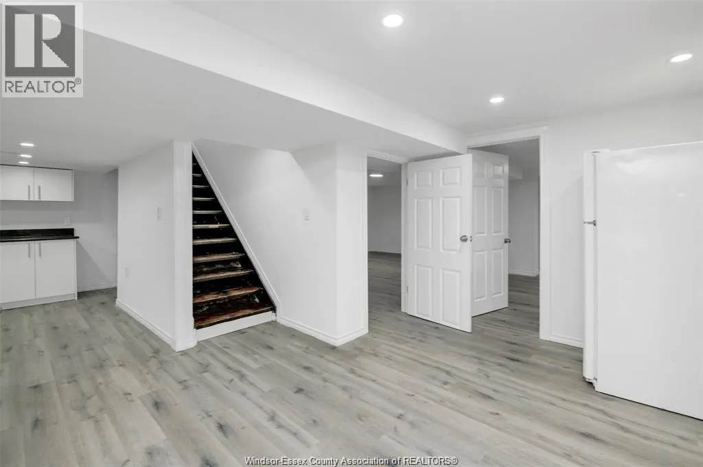 1457 S CAMERON