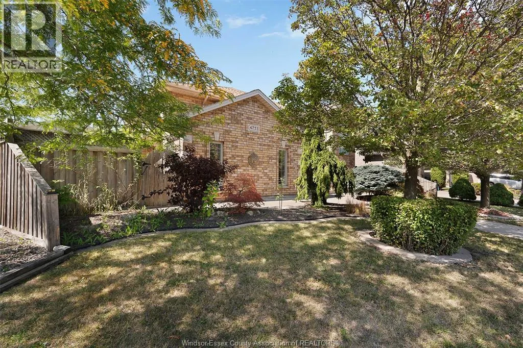 4753 LAVENDER