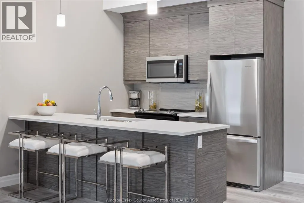 11870 TECUMSEH ROAD East Unit# 613