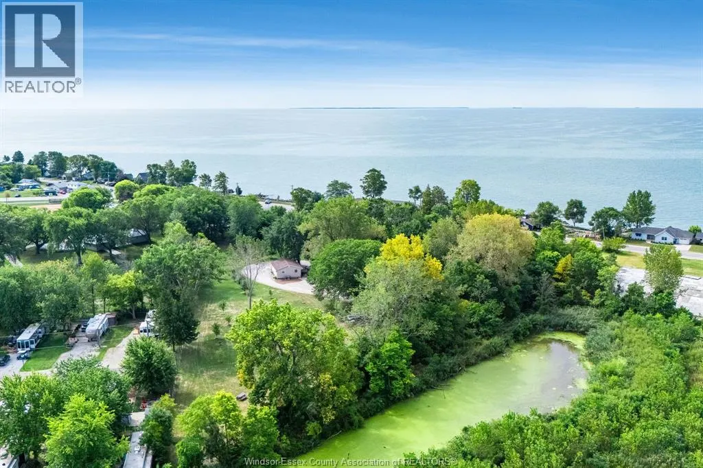 633 Point Pelee DRIVE