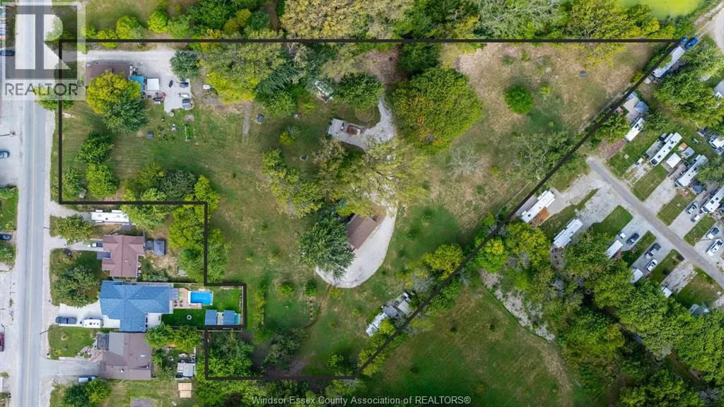 633 Point Pelee DRIVE