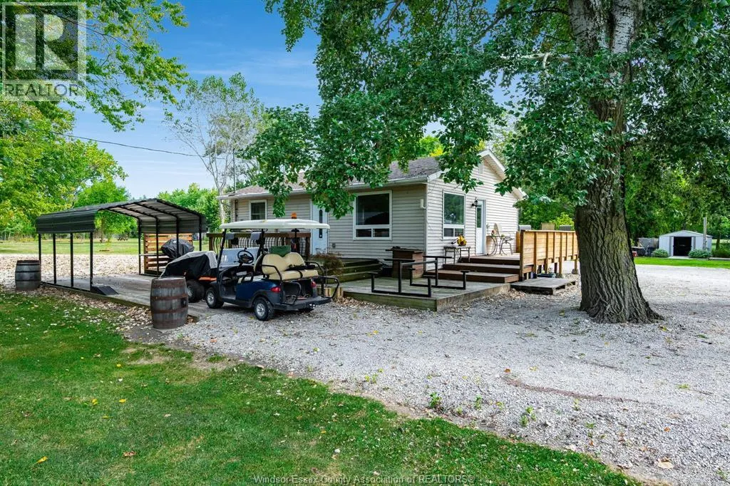 633 Point Pelee DRIVE