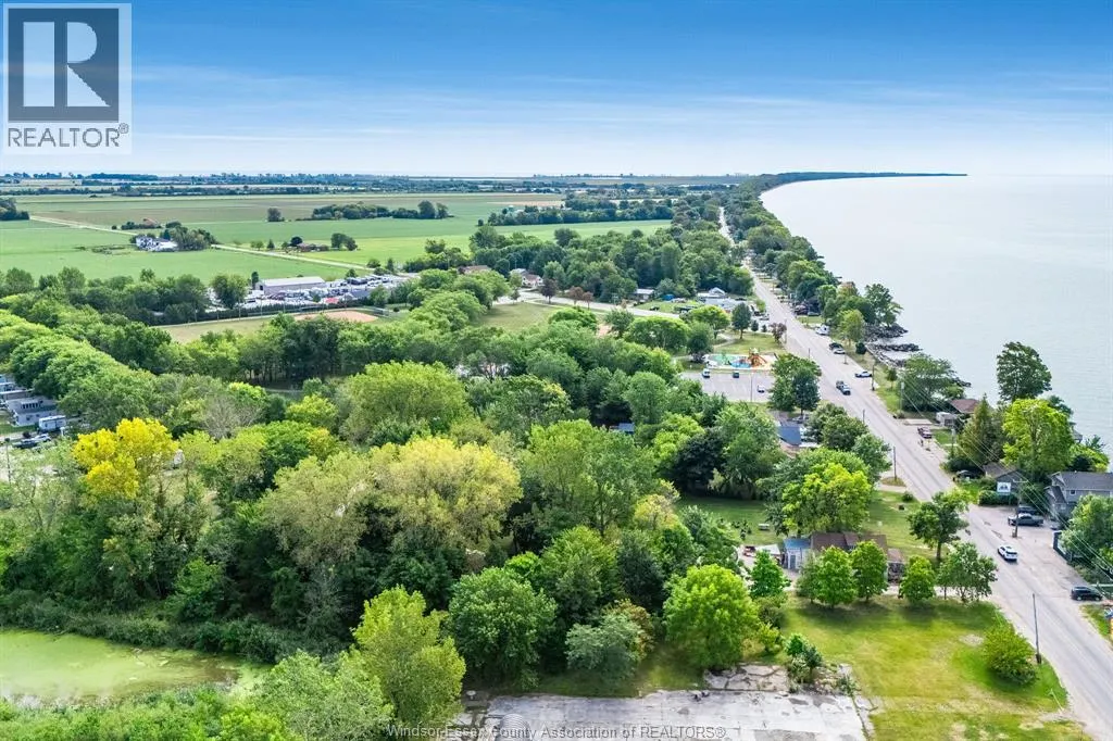 633 Point Pelee DRIVE